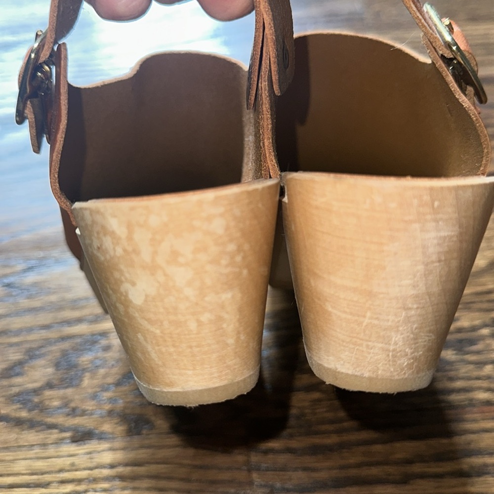 Classic Bryr Suzie Whisky Leather Clogs low heel 36 6.5 As is - Picture 11 of 11